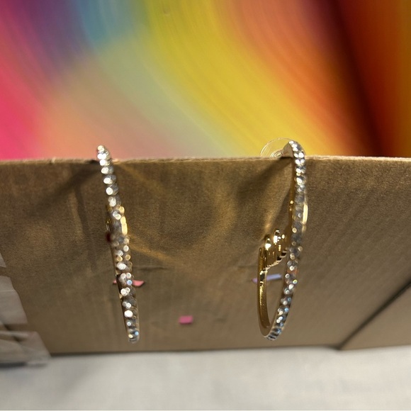 Feliz‎ Navidad earrings - Picture 5 of 12